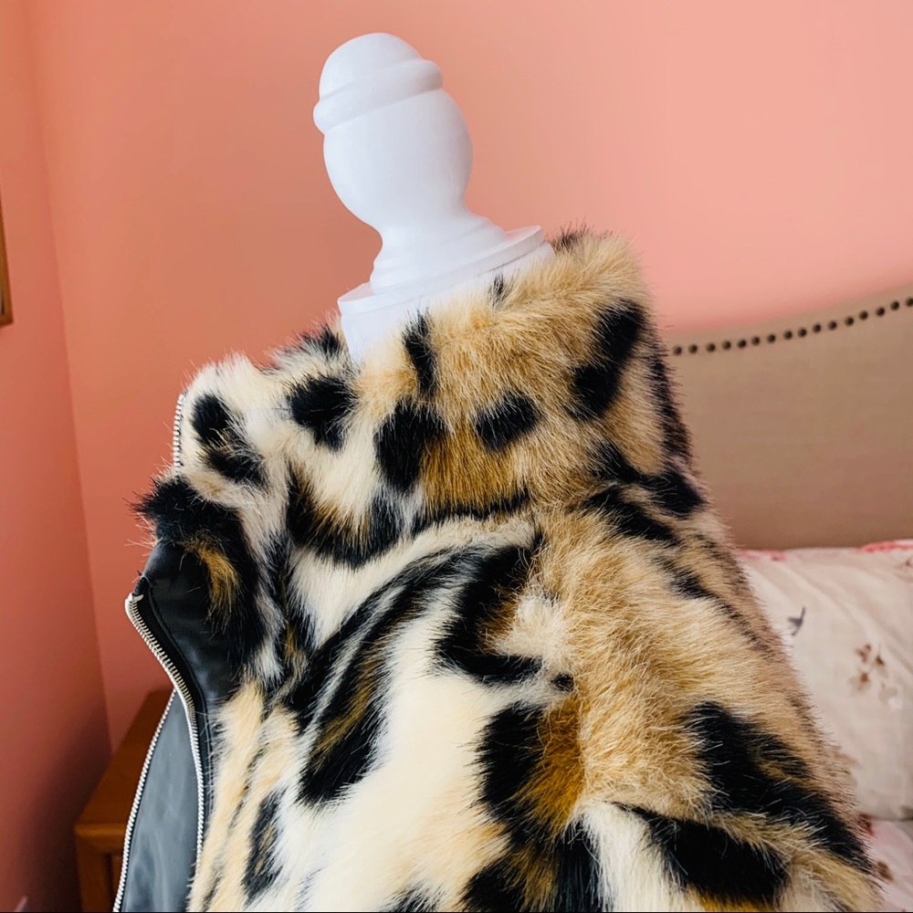 Express Leopard Print Jacket - Picture 5 of 7